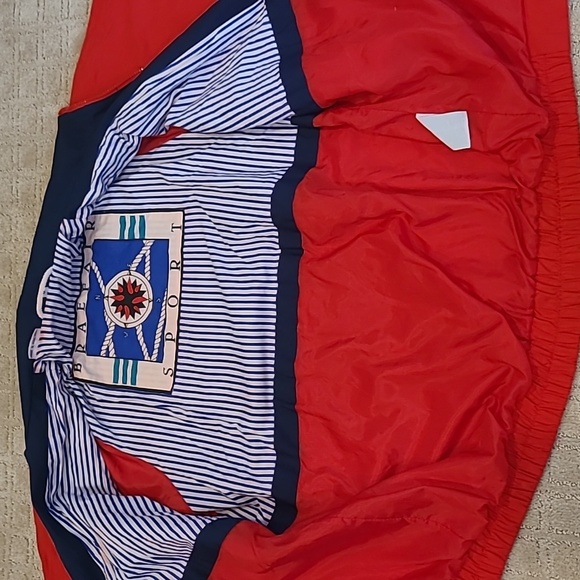 Braefair Sport Red Coat - Picture 9 of 10